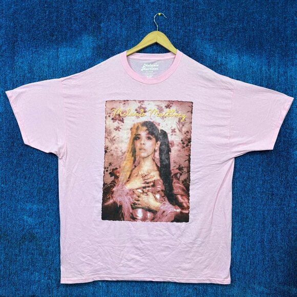 Melanie Martinez Portrait T-shirt size XXL - Picture 1 of 4